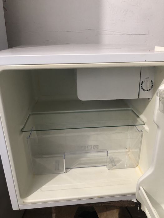 Холодильник рабочий