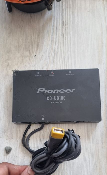 Pioneer. Carrozzeria SD-UB100. USB ADAPTOR