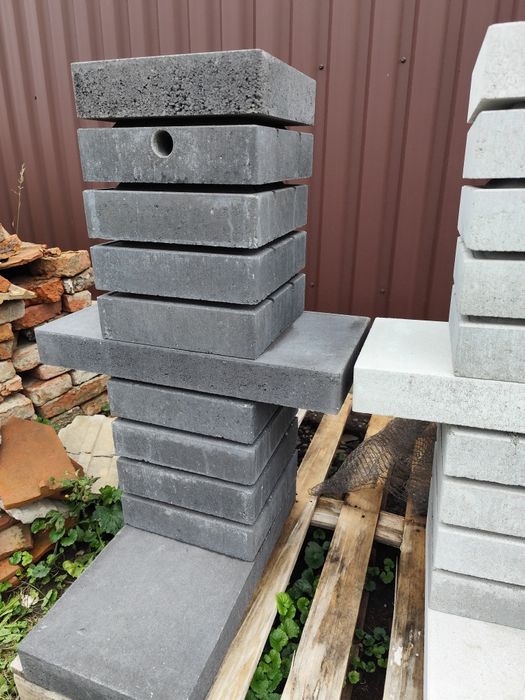 Cismea de gradina pe culoarea Polaris (alb)/ Dark (negru)