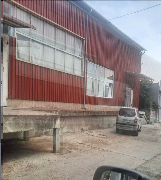 Продава се Промишлена сграда в Плевен, Индустриална зона - 841 кв.м за 219 €/кв.м - Снимка #1