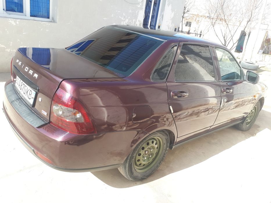 лада приора 2012  срочно сотилади