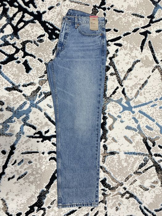 Джинсы Levi's 550 relaxed fit.