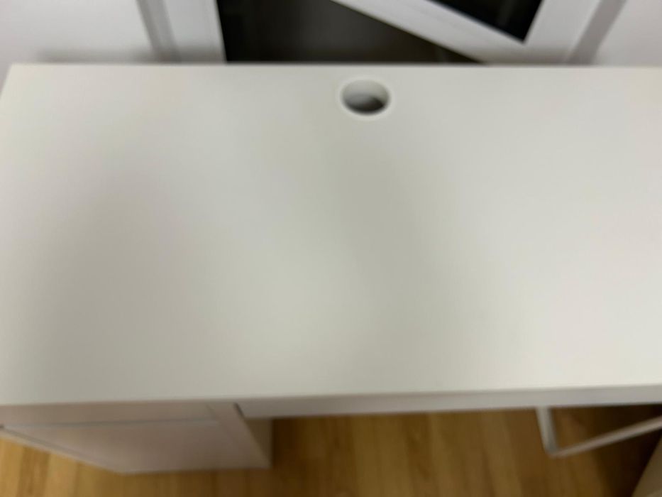 Vind  birou și scaun