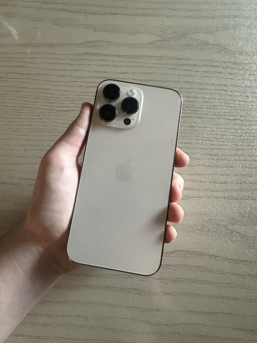 iPhone 14 pro max ideal
