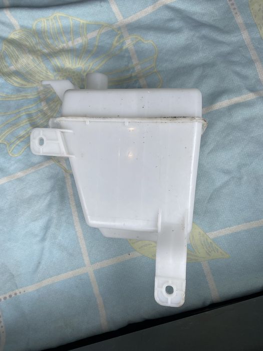 Продам бочок омывателя