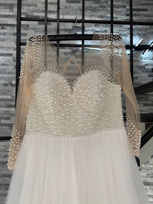 Rochie mireasa superba