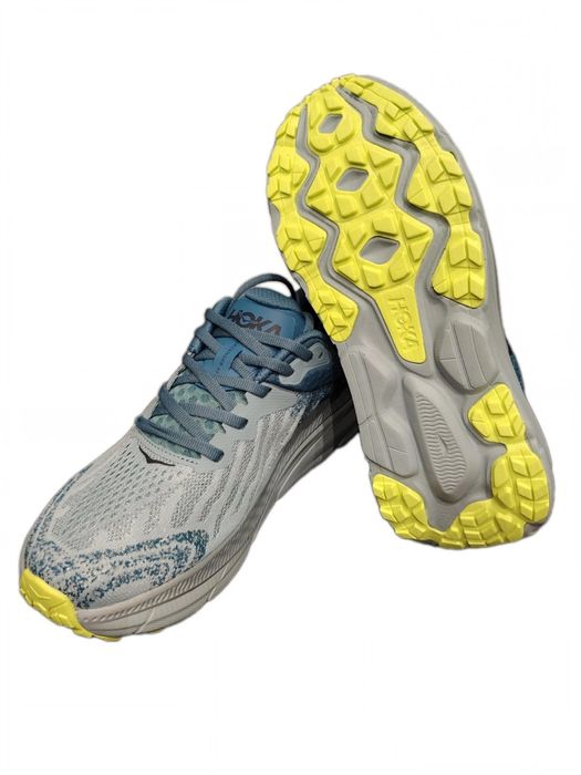 H O K A                Мъжки  обувки за бягане и спорт.