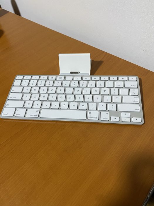 Tastatura Apple pentru Ipad