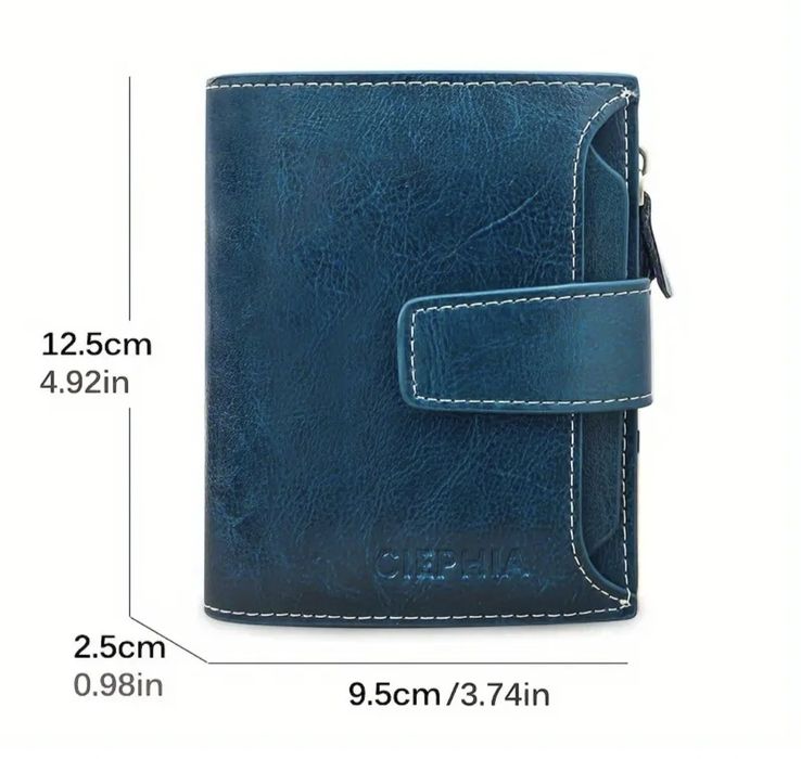 Портфейл (син на цвят) от естествена кожа с 14 слота за карти
