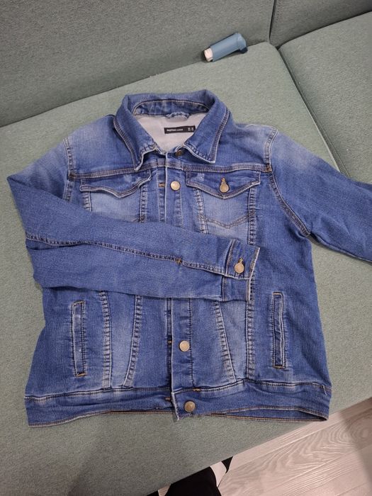 Женская джинсовая куртка