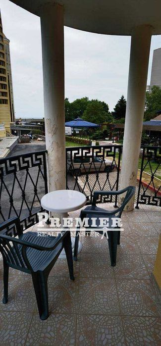 Продава се Двустаен апартамент в к.к. Слънчев бряг - 70 кв.м за 915 €/кв.м - Снимка #3