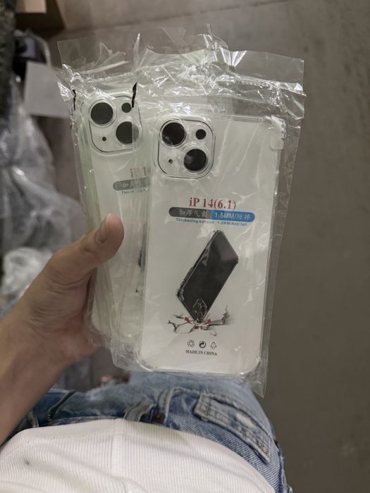 Чехлы на  iphone