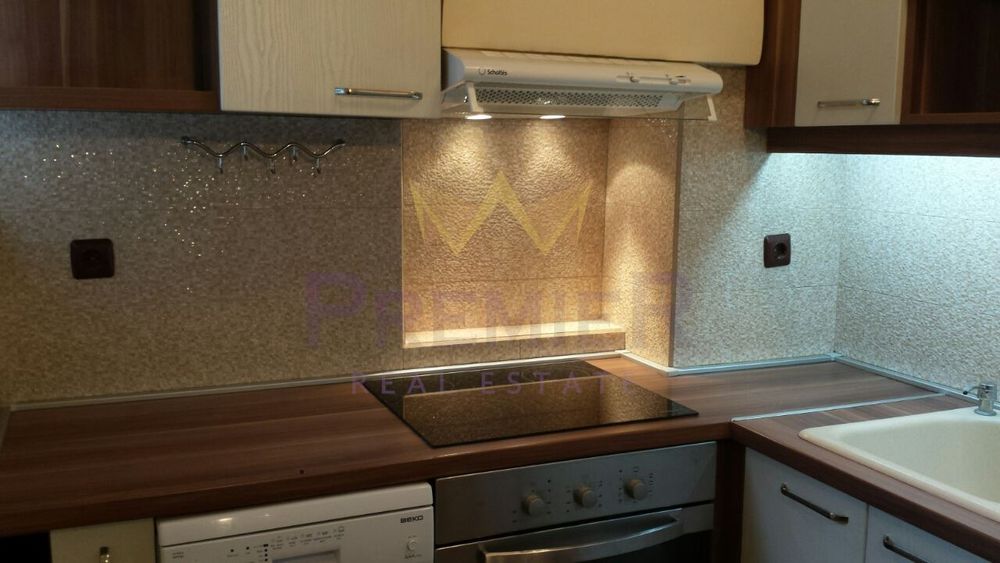 Дава се под наем Многостаен апартамент в Варна, Гръцка махала - 120 кв.м за 1020 € - Снимка #11