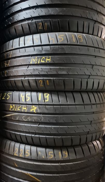 225 45 19 Vand 4 anvelope  vară Michelin