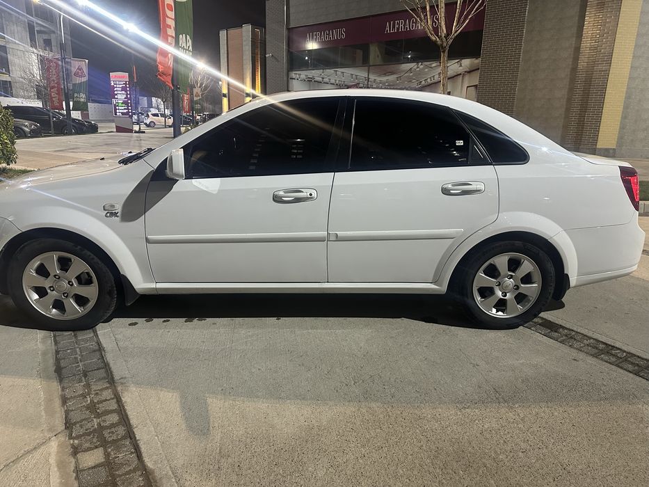 Gentra 2019 3 позиция автомат идеал своя