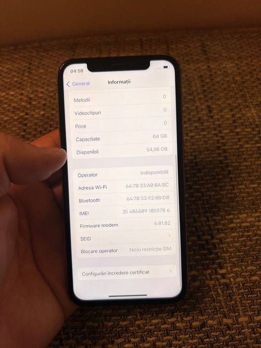 iPhone X Silver 64 GB baterie 92 %