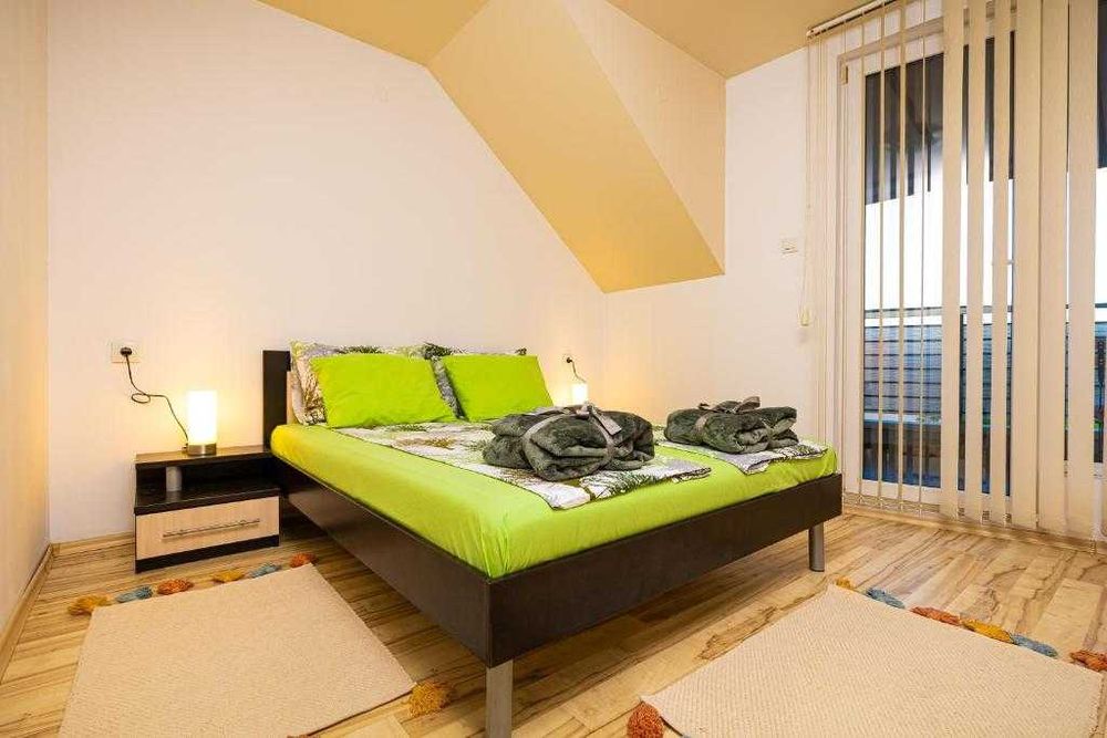 Дава се под наем Двустаен апартамент в Пловдив, Младежки Хълм - 65 кв.м за 510 € - Снимка #3