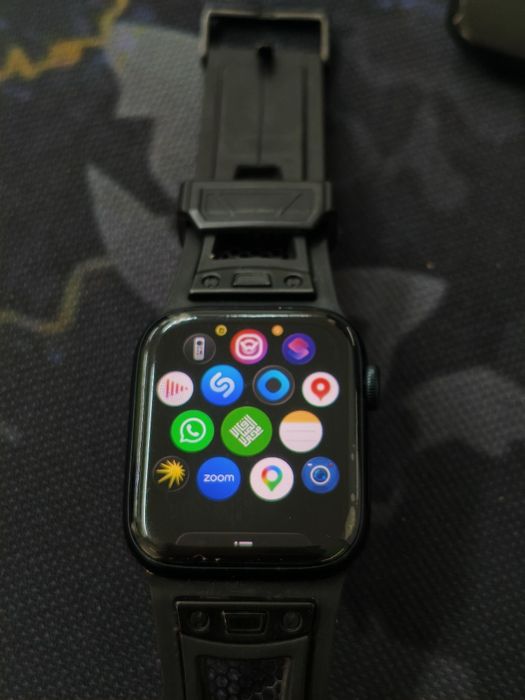 Apple Watch SE 2-avlod (2nd Gen) – Holati ideal, Full Box!