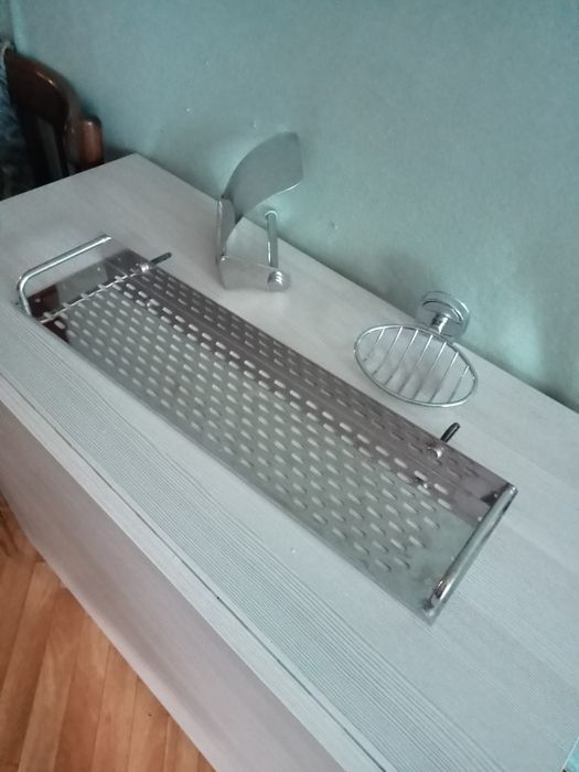 Держатель для туалетной бумаги, мыльница