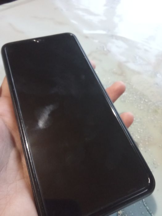 Redmi A2+ ұялы телефоны