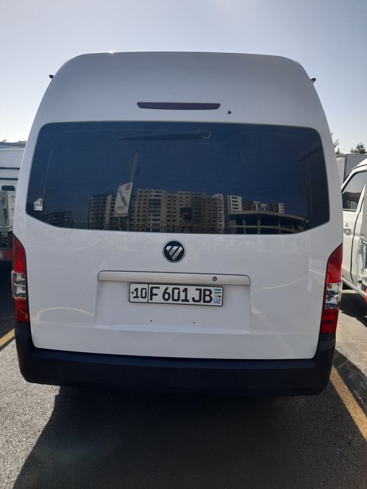 Mikroavtobus Faton