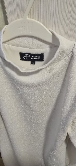 Рокля Amia ,размер S