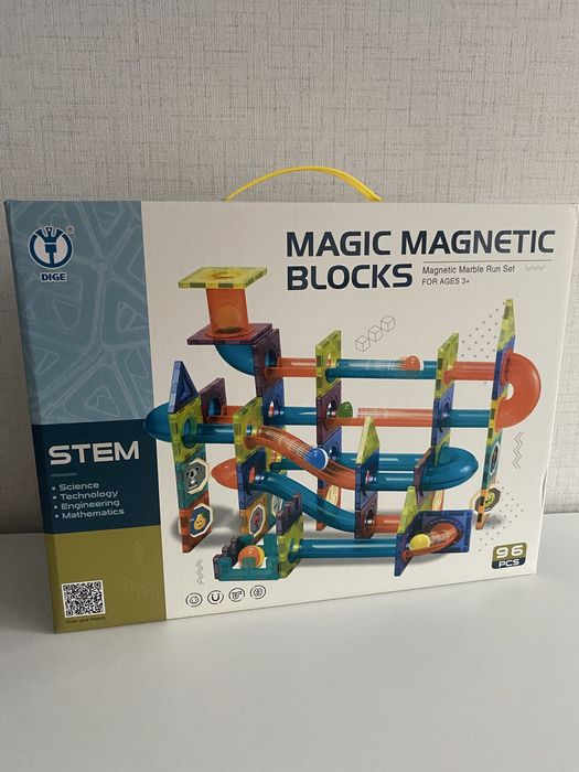 Магнитен конструктор 96 части Iso Trade - Писта с топки