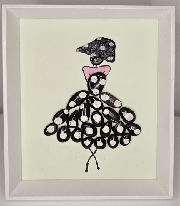 Три ръчно изработена картина с камъчета / зърна от кафе