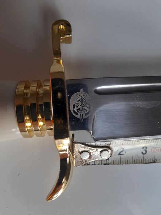 Руски нож и Автоматична ножка Нова