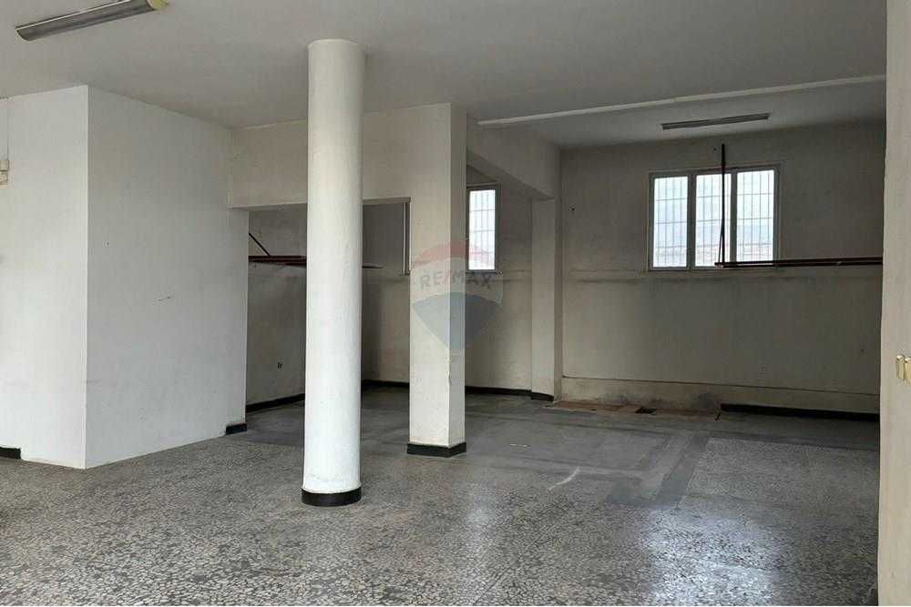 Дава се под наем Магазин в Шумен, Математическа гимназия - 269 кв.м за 1504 € - Снимка #10