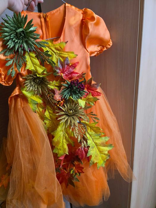 Платья (костюм осенний бал)