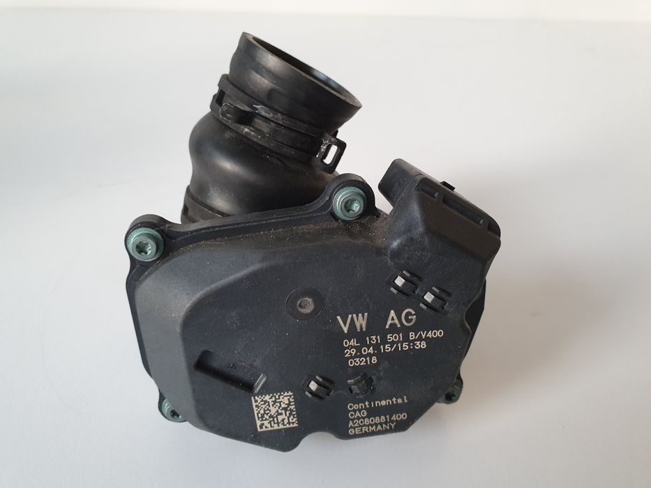 Vând clapeta EGR Audi A4 B8,5 FACELIFT CSUA cod 04L131501B/V400