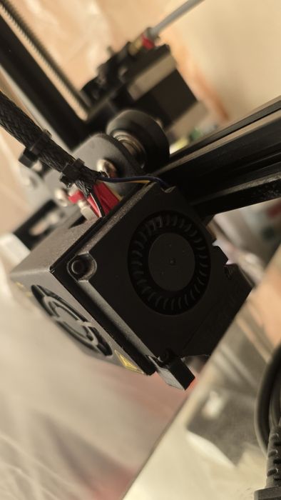 Imprimanta 3d ender 3