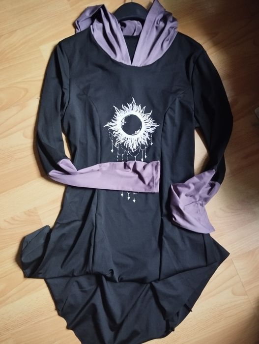 Rochie cu gluga,mărimea m