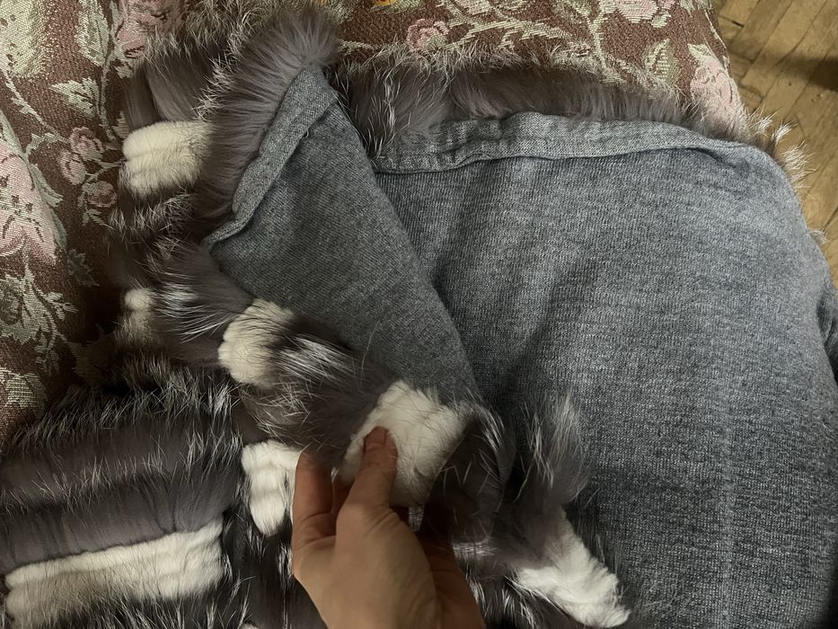 Haina blana naturala vulpe si chinchilla gri-alb