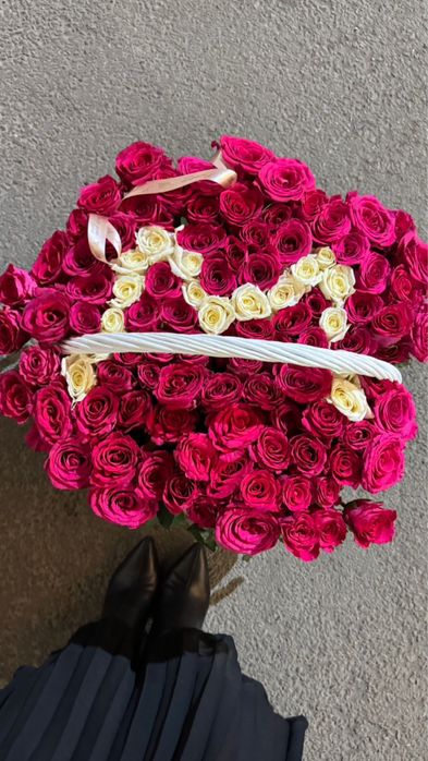 Букет роз с буквой «М» 101 штук