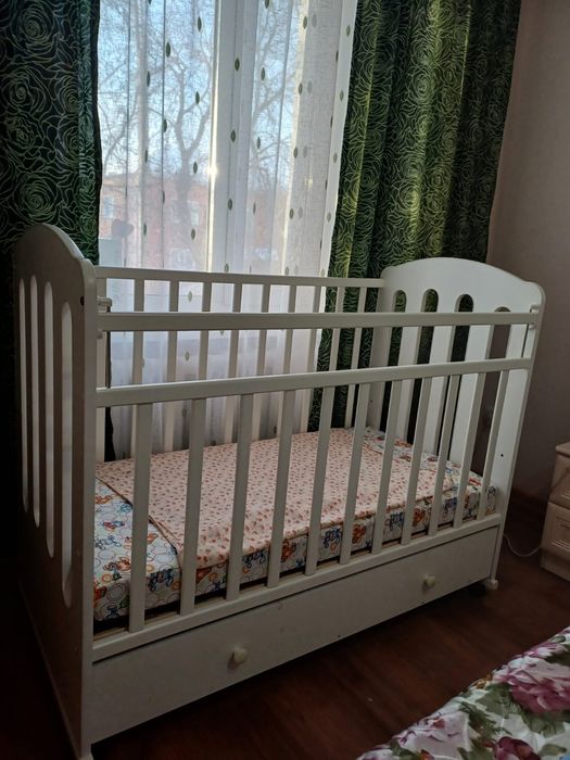 Кроватка детская