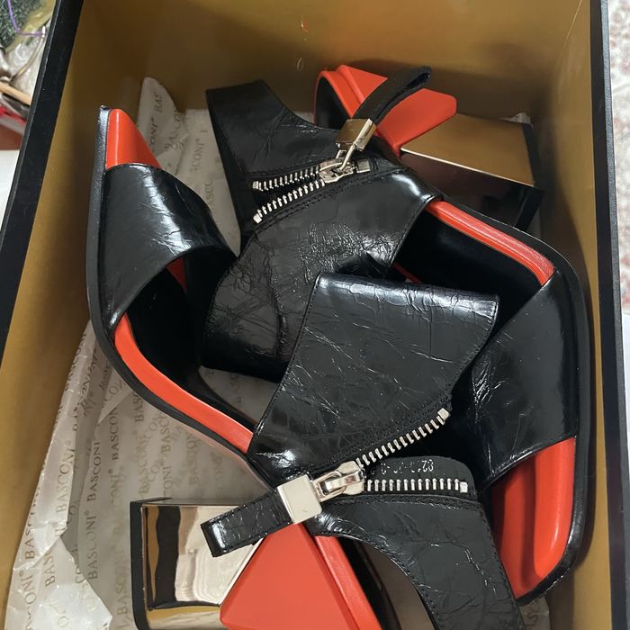 Летняя обувь по 15 000