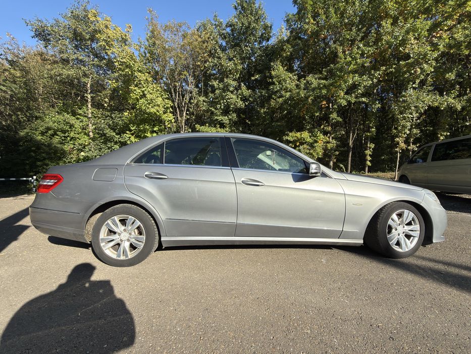MERCEDES-BENZ E-Class 2011 — imagine 4