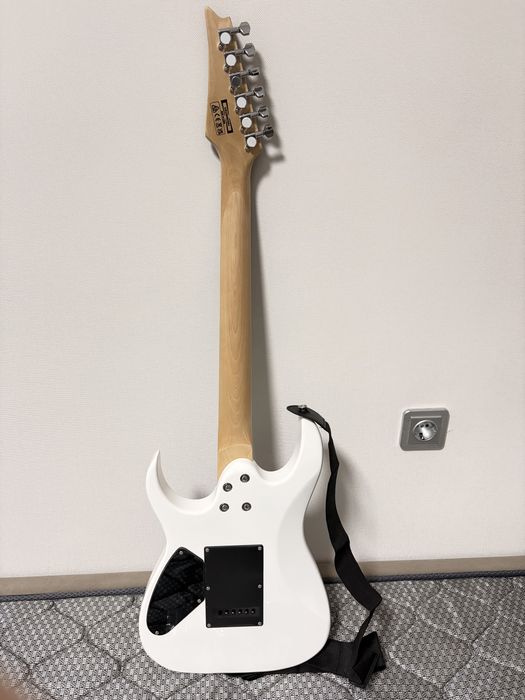 электрогитара IBanez grg170dx модель; gio