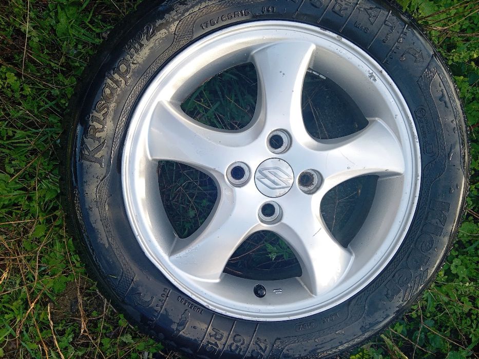 Лети джанти  с зимни гуми за сузки игнис