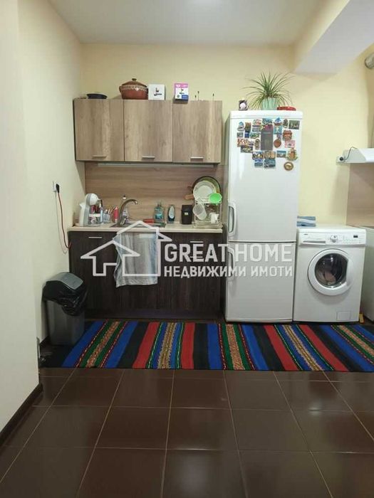 Продава се Четиристаен апартамент в Търговище, Център - 124 кв.м за 848 €/кв.м - Снимка #2