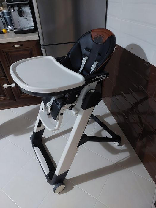Scaun de masa Peg Perego Siesta Follow me