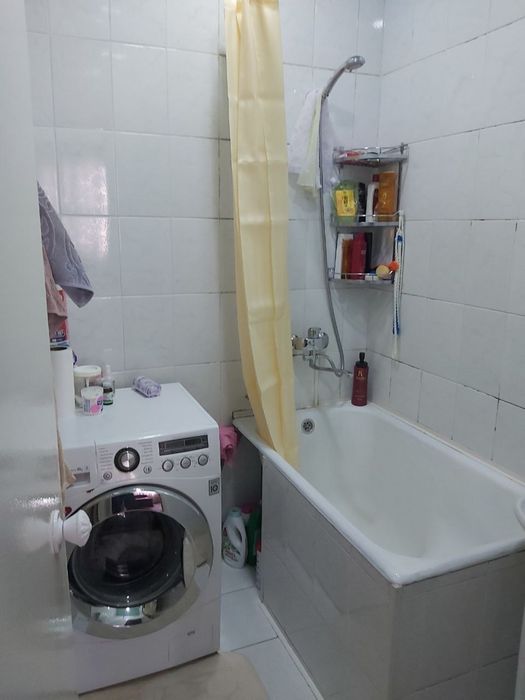 Срочно продаётся 3х комнатная квартира,Ялангач,теннисный корт.