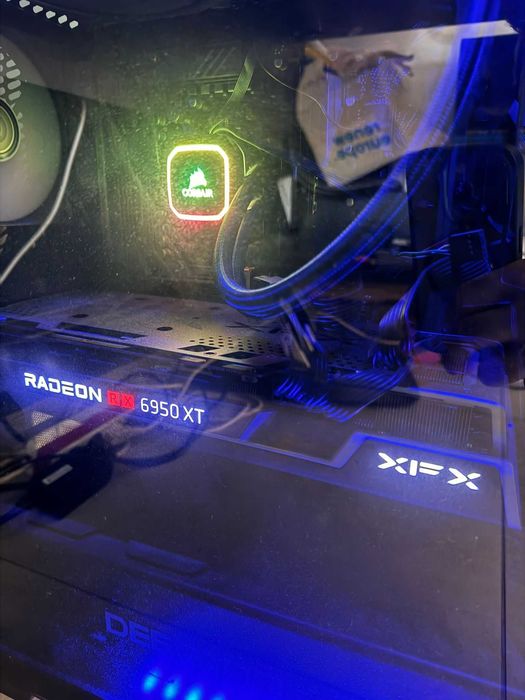 Placa Video XFX AMD RX 6950XT