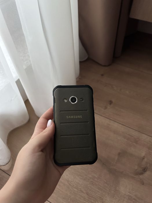 Set de doua telefoane pentru piese