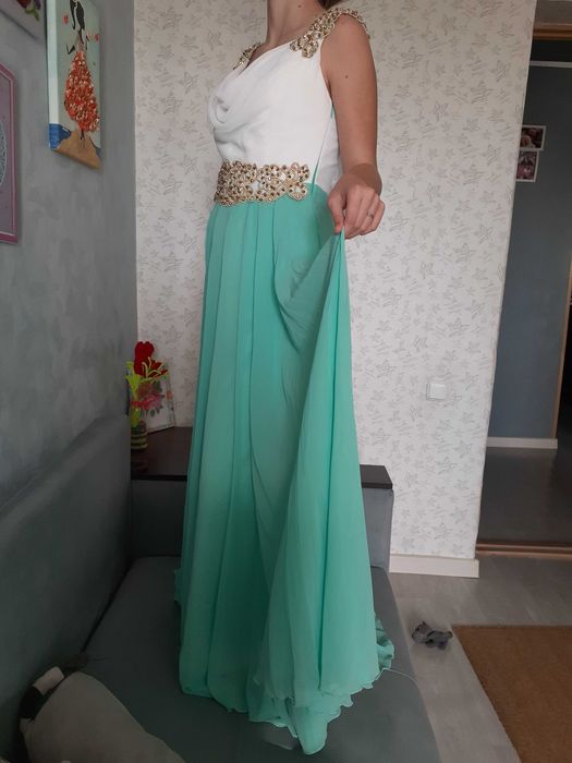 продам женское вечернее платье