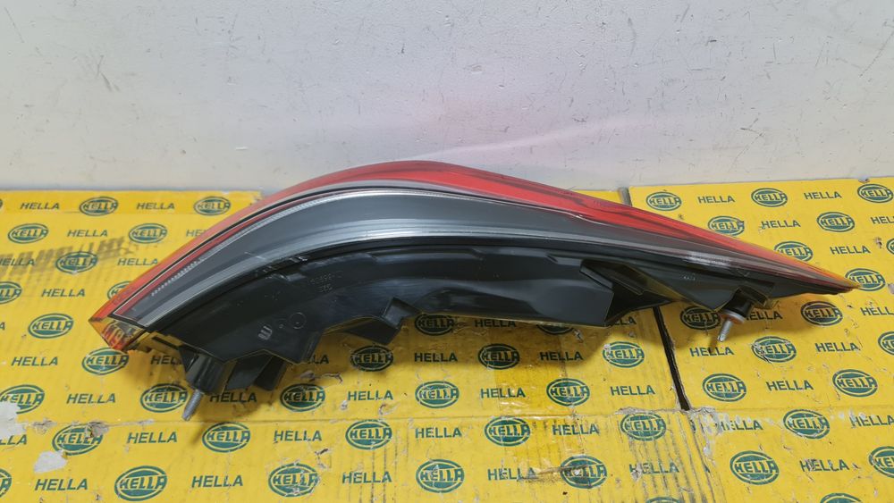 Lampa tripla stop led  BMW seria 4 G22 M4 
Produs original