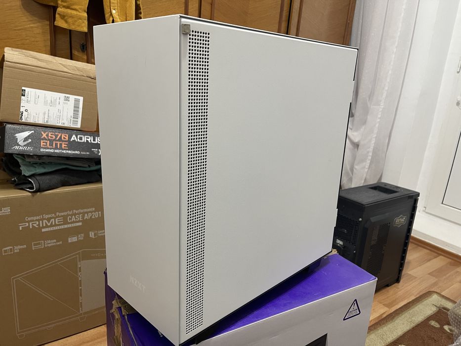 Carcasa NZXT H510i (leduri)