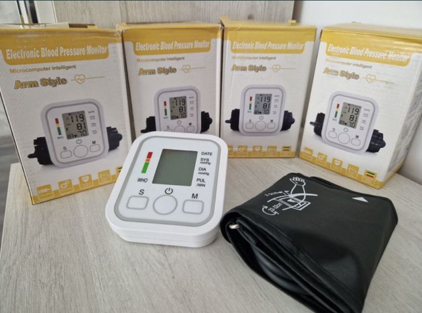 Aparata masurare tensiune arteriala - Pret redus !!!